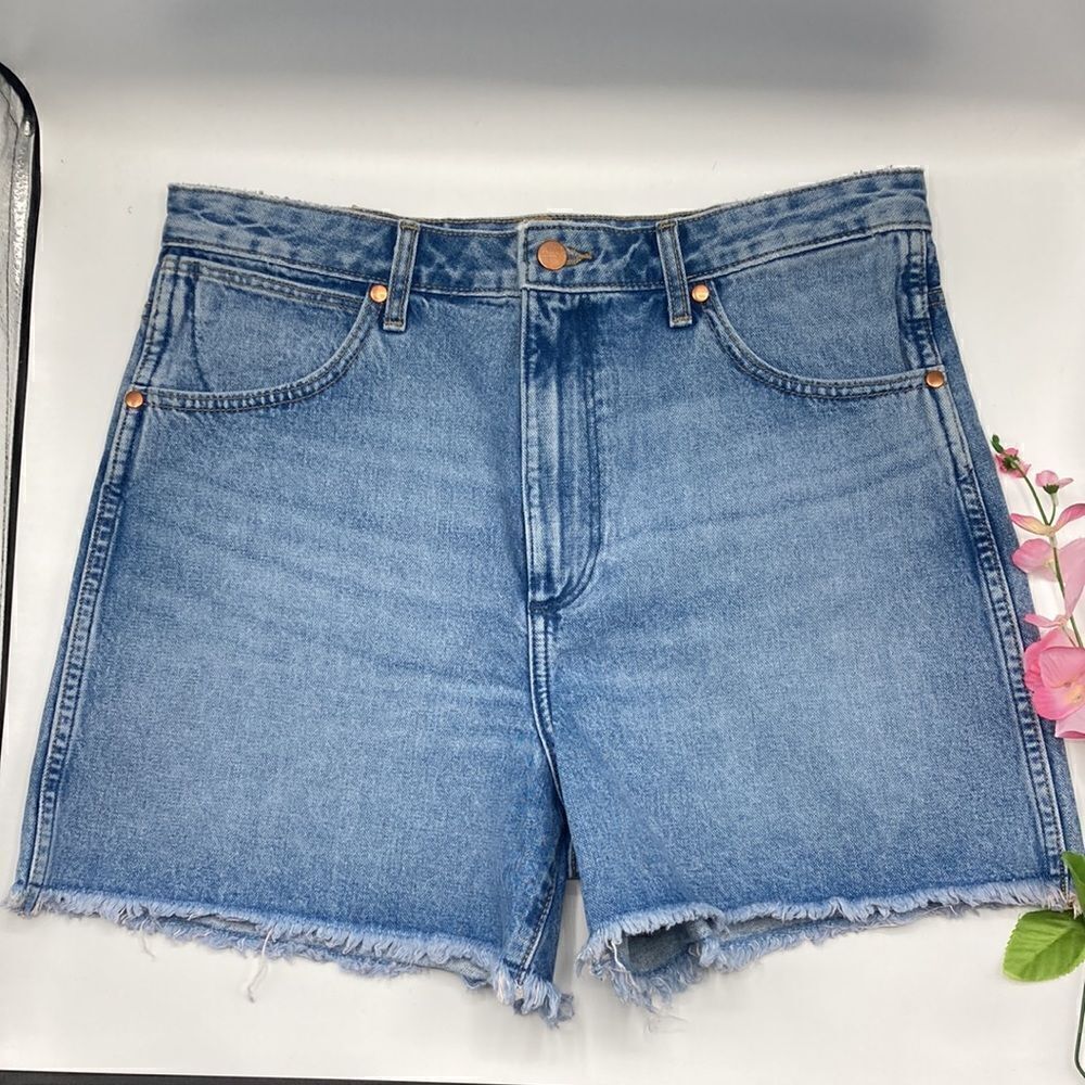 Wrangler Light Wash High Rise A-LineCutoff Donna Shorts Western Cowgirl Size W30